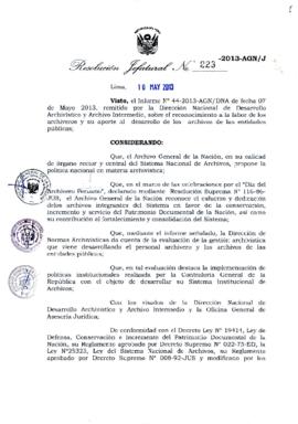 Resolución Jefatural N° 223-2013-AGN/J